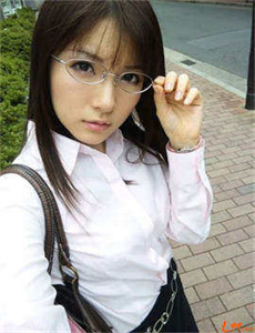 日本金子美惠